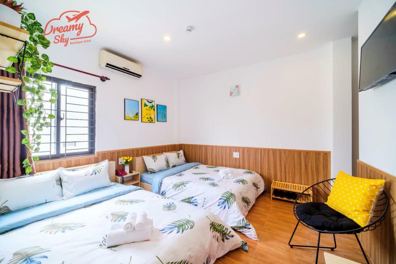 Dreamy Sky - Airport View Boutique Hotel Da Nang Bagian luar foto